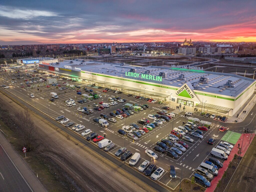 Parque Comercial Reino de León